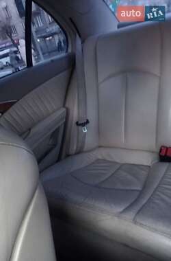 Седан Mercedes-Benz E-Class 2003 в 