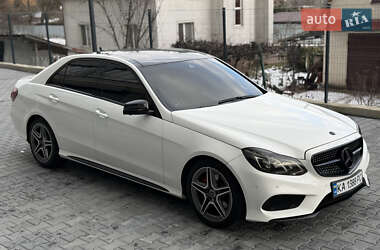 Седан Mercedes-Benz E-Class 2015 в Хмельницком