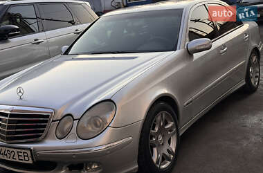 Седан Mercedes-Benz E-Class 2004 в Одессе