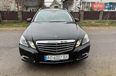 Универсал Mercedes-Benz E-Class 2010 в Тересве