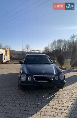 Седан Mercedes-Benz E-Class 1999 в Черновцах