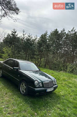 Седан Mercedes-Benz E-Class 1999 в Тернополі