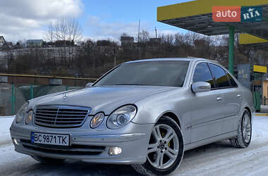 Седан Mercedes-Benz E-Class 2003 в Турке