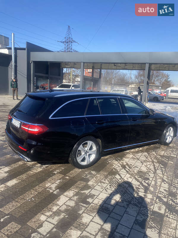 Універсал Mercedes-Benz E-Class 2018 в Львові