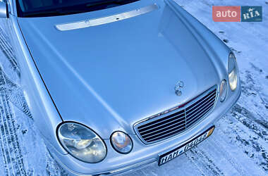 Седан Mercedes-Benz E-Class 2004 в Рівному