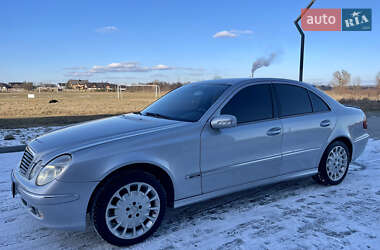 Седан Mercedes-Benz E-Class 2004 в Рівному