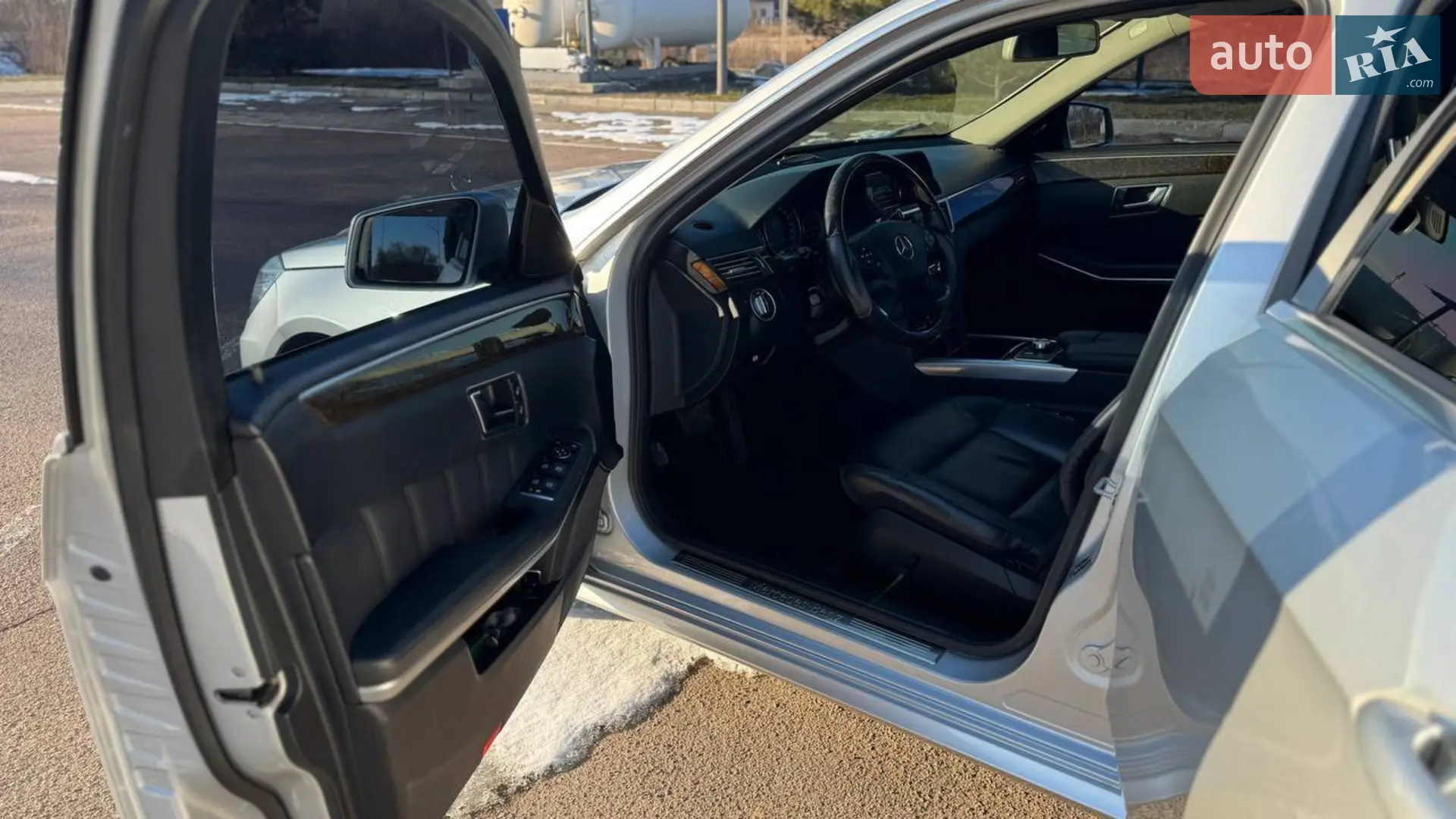 2012 Mercedes-Benz E-klasse - мініатюра 12