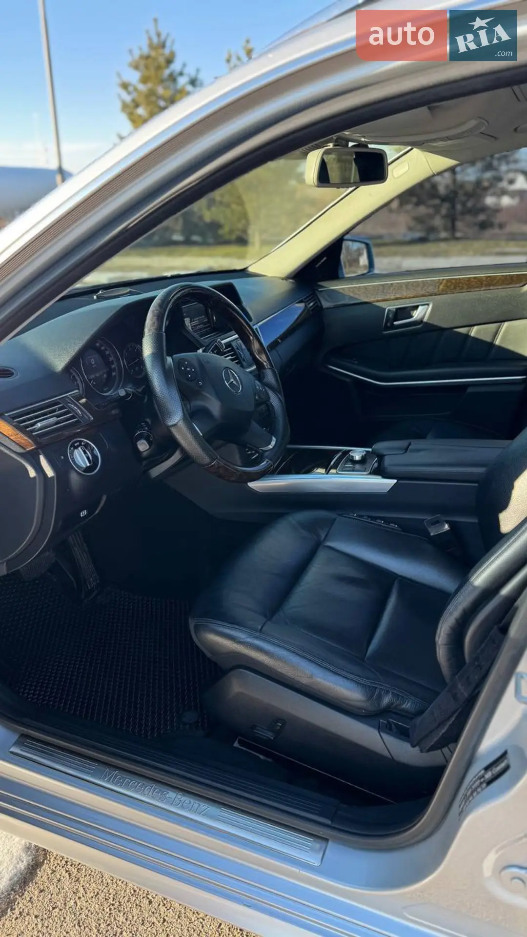 2012 Mercedes-Benz E-klasse - мініатюра 19