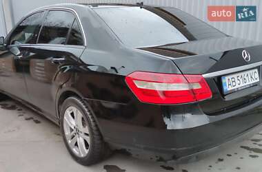 Седан Mercedes-Benz E-Class 2010 в Виннице