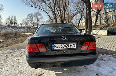 Седан Mercedes-Benz E-Class 1999 в Києві