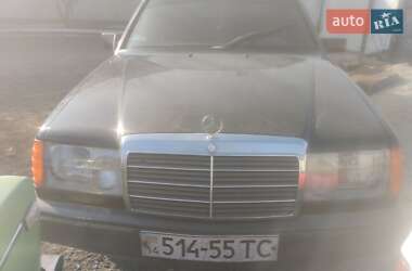 Седан Mercedes-Benz E-Class 1989 в 