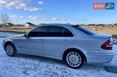 Седан Mercedes-Benz E-Class 2004 в Рівному