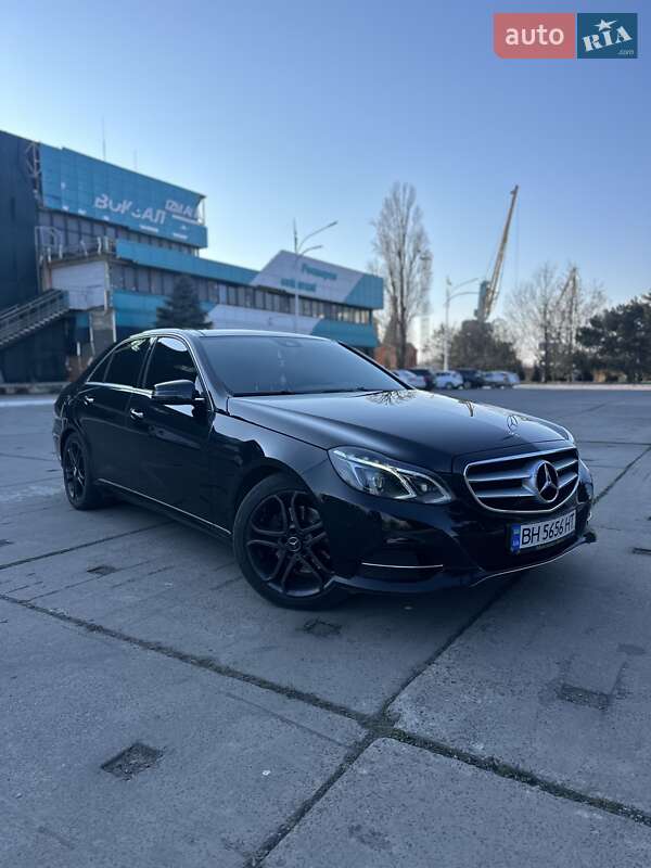 Седан Mercedes-Benz E-Class 2013 в Измаиле