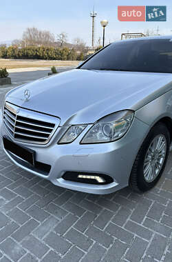 Седан Mercedes-Benz E-Class 2009 в Мукачевому