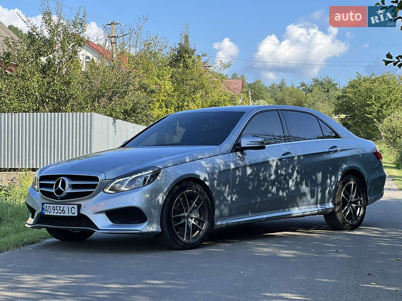 Седан Mercedes-Benz E-Class 2015 в Сваляве