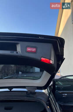 Универсал Mercedes-Benz E-Class 2012 в 