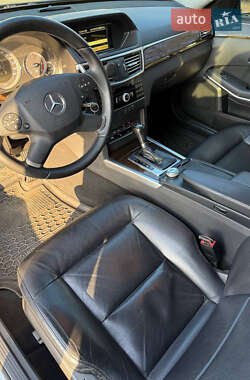 Универсал Mercedes-Benz E-Class 2011 в 