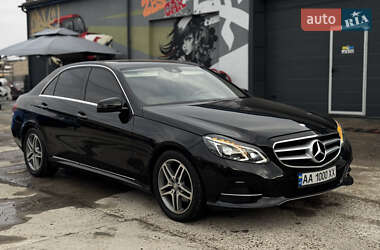 Седан Mercedes-Benz E-Class 2013 в Житомирі