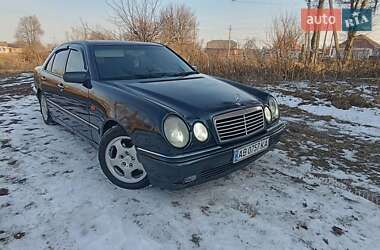 Седан Mercedes-Benz E-Class 1996 в Прилуках