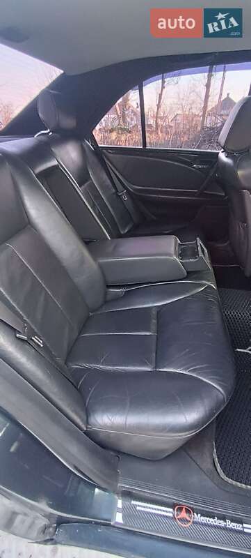Седан Mercedes-Benz E-Class 1996 в Прилуках