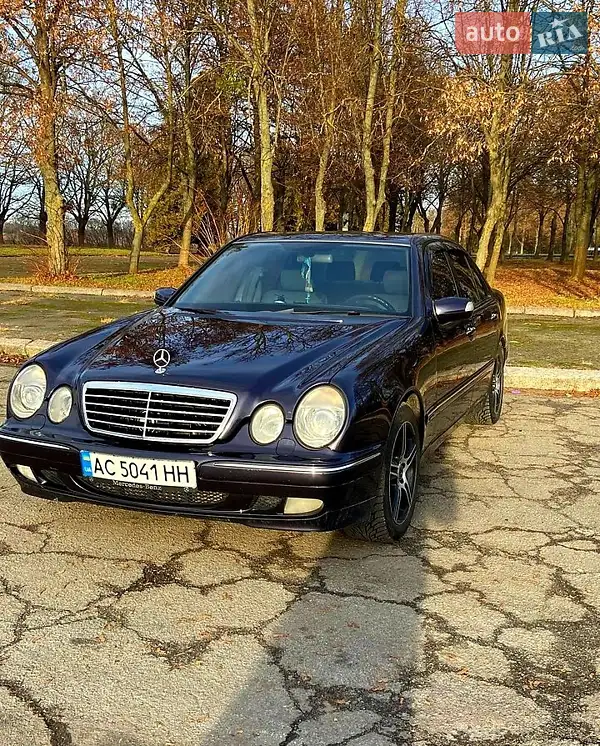 Mercedes-Benz E-Class