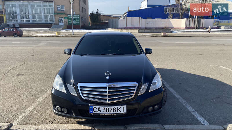 Mercedes-Benz E-Class 2010