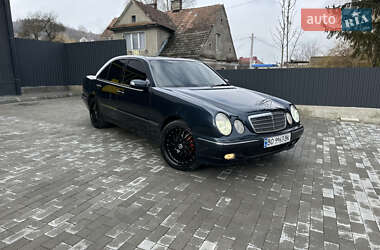 Седан Mercedes-Benz E-Class 2000 в Кременці