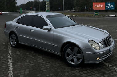 Седан Mercedes-Benz E-Class 2002 в Камені-Каширському