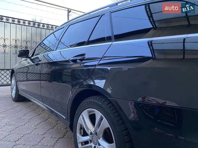 Универсал Mercedes-Benz E-Class 2014 в Одессе