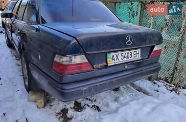 Седан Mercedes-Benz E-Class 1989 в Люботине