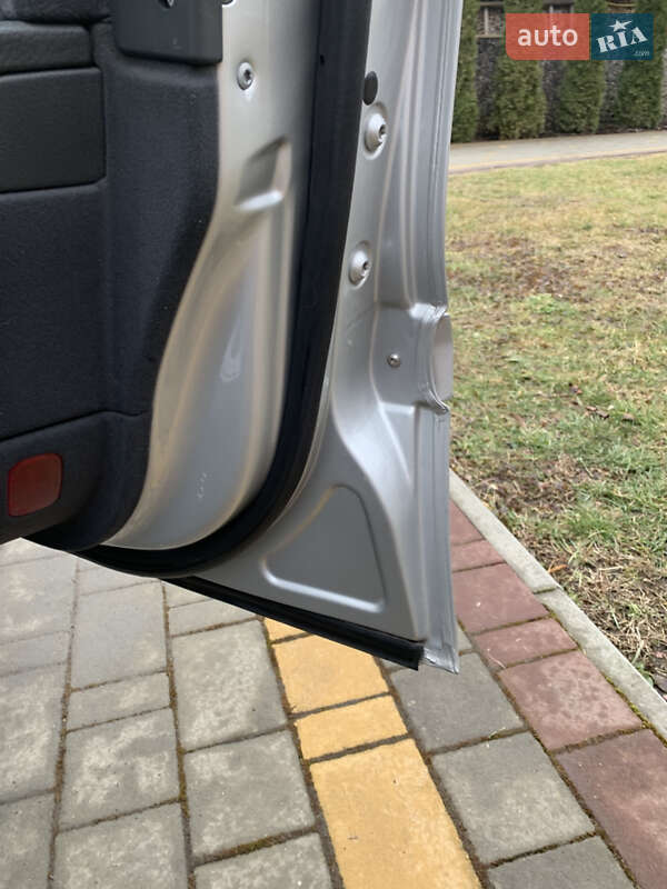 Універсал Mercedes-Benz E-Class 2003 в Луцьку