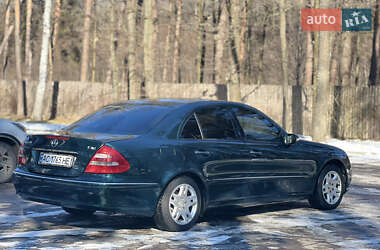 Седан Mercedes-Benz E-Class 2003 в 