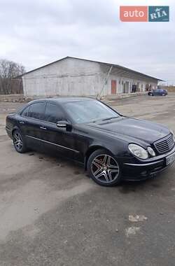 Седан Mercedes-Benz E-Class 2002 в 