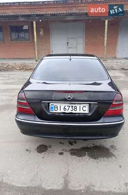 Седан Mercedes-Benz E-Class 2002 в 