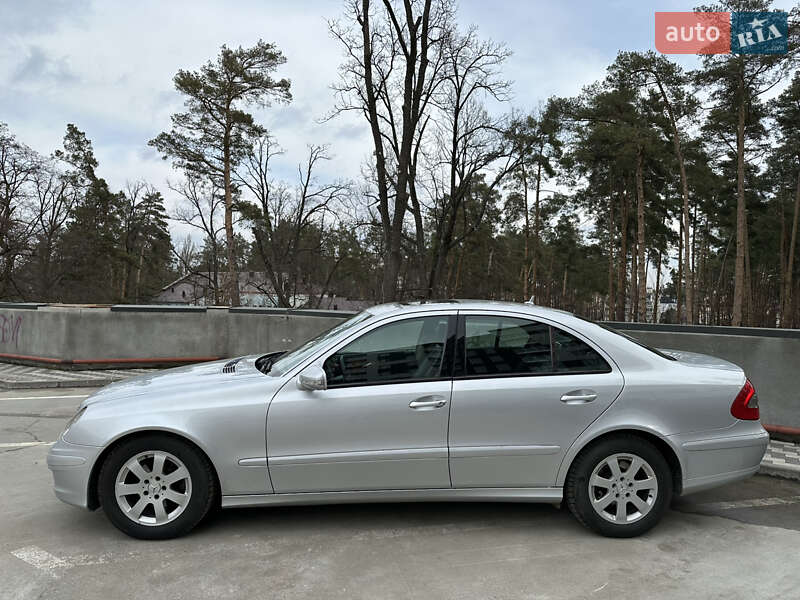 Седан Mercedes-Benz E-Class 2006 в Ірпені