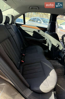Седан Mercedes-Benz E-Class 2012 в 