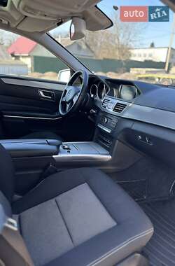 Универсал Mercedes-Benz E-Class 2016 в 
