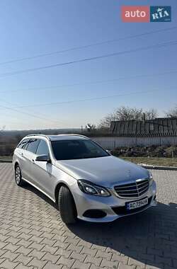 Универсал Mercedes-Benz E-Class 2016 в 