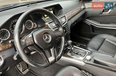 Седан Mercedes-Benz E-Class 2012 в Ніжині