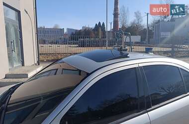 Седан Mercedes-Benz E-Class 2003 в 