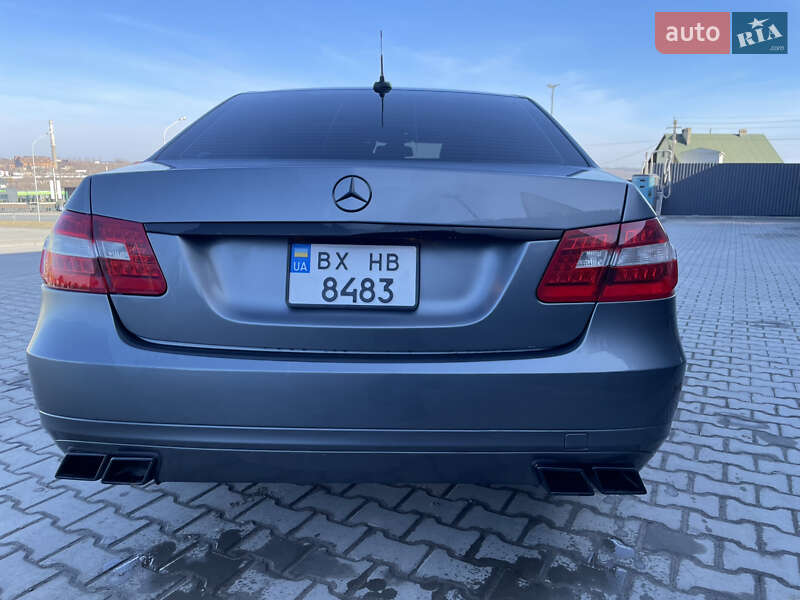 Седан Mercedes-Benz E-Class 2011 в Каменец-Подольском