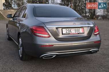 Седан Mercedes-Benz E-Class 2018 в 