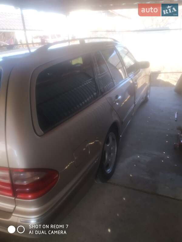 Універсал Mercedes-Benz E-Class 2001 в Виноградові