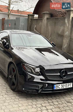 Купе Mercedes-Benz E-Class 2017 в 