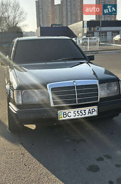 Седан Mercedes-Benz E-Class 1989 в Києві