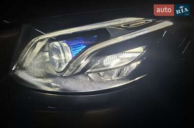 Седан Mercedes-Benz E-Class 2018 в 