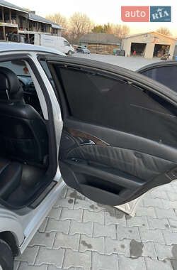 Седан Mercedes-Benz E-Class 2003 в 
