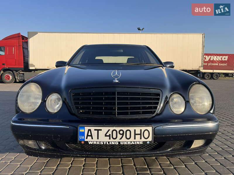 Седан Mercedes-Benz E-Class 2002 в Харькове