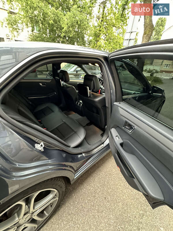 Седан Mercedes-Benz E-Class 2013 в Києві фото 7 Седан Mercedes-Benz E-Class 2013 в Києві