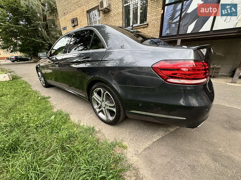 Седан Mercedes-Benz E-Class 2013 в Києві фото 11 Седан Mercedes-Benz E-Class 2013 в Києві
